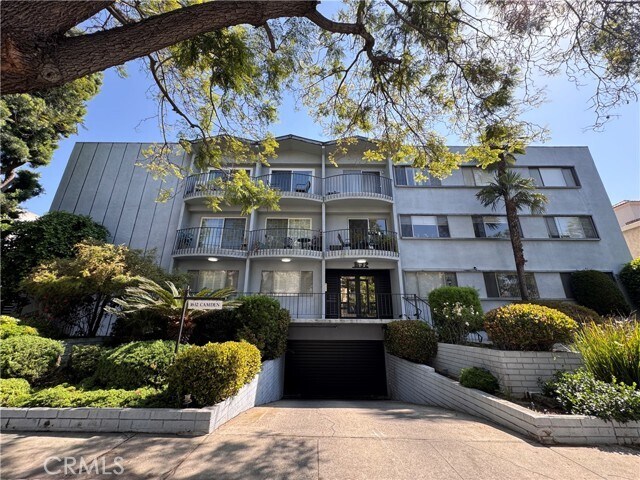 Foto principal - 1632 Camden Ave