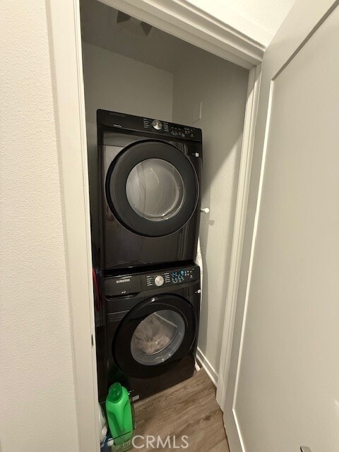 Foto del edificio - 385 Ruby Red Dr