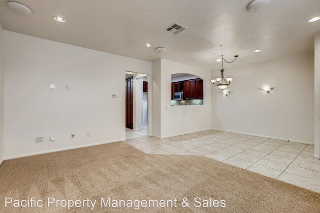 Foto del edificio - 3 br, 2.5 bath House - 29001 Frankfort Ln