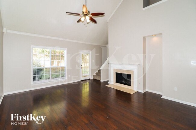 Foto del edificio - 8668 Pantherburn Cir N