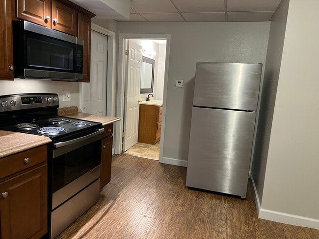 Building Photo - 37 South St