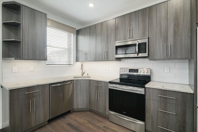 Foto del edificio - 1524 N 8th St