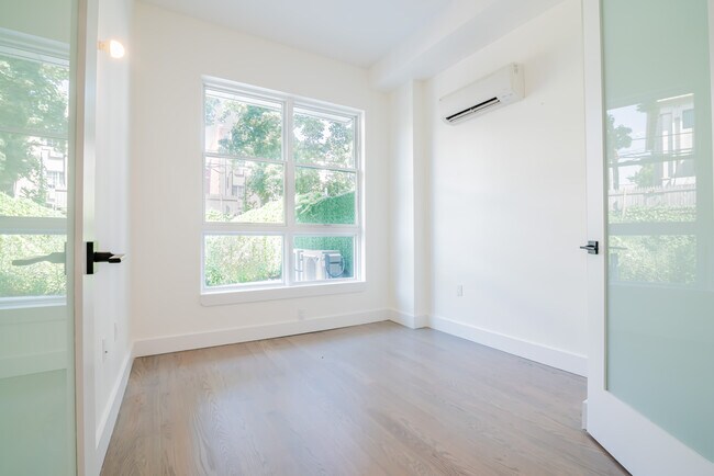 Foto del edificio - 2911 Albemarle Rd