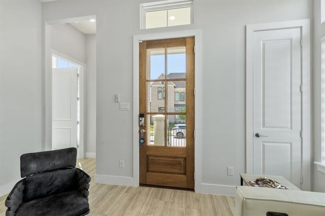 Building Photo - 12106 Dahlia Bay Dr