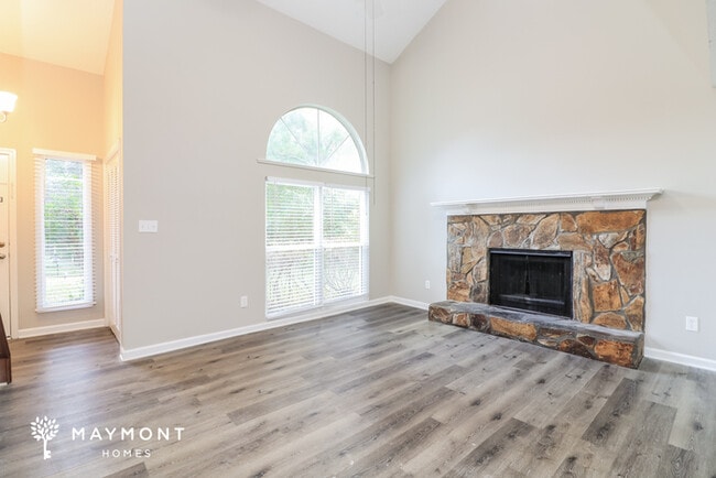 Building Photo - 3078 Jessica Dr