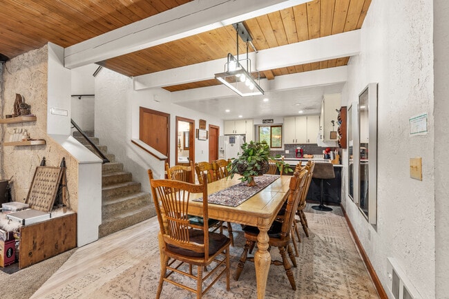 Building Photo - 18066 E Butte Ln