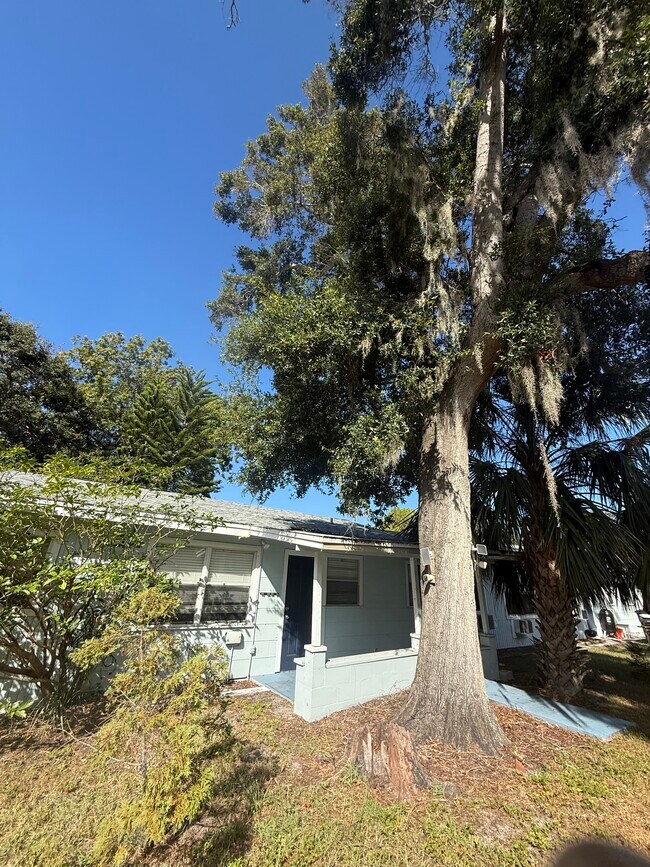 Foto del edificio - Sunset Suite Apartments