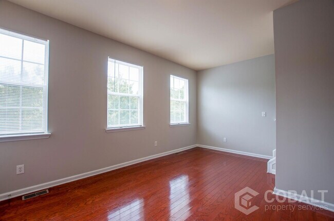 Foto del edificio - 6865 Slate Stone Way SE