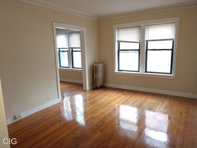 Foto del edificio - 2315-2325 W Ainslie St