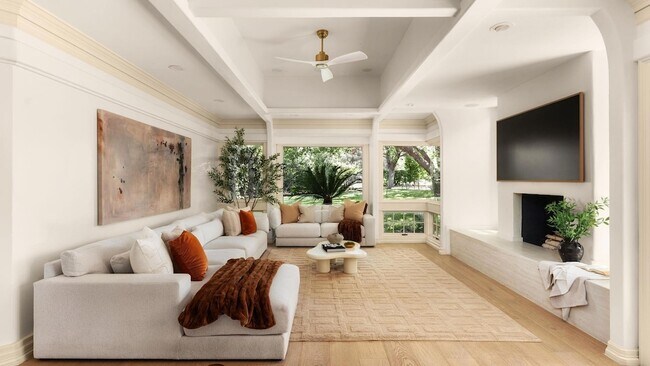 Foto del edificio - 2036 Wimberly Ln