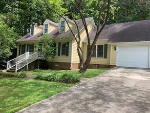 Building Photo - 503 Whitehall Way