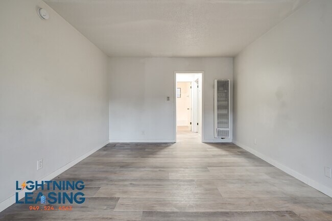 Building Photo - 3845 Gibraltar Ave