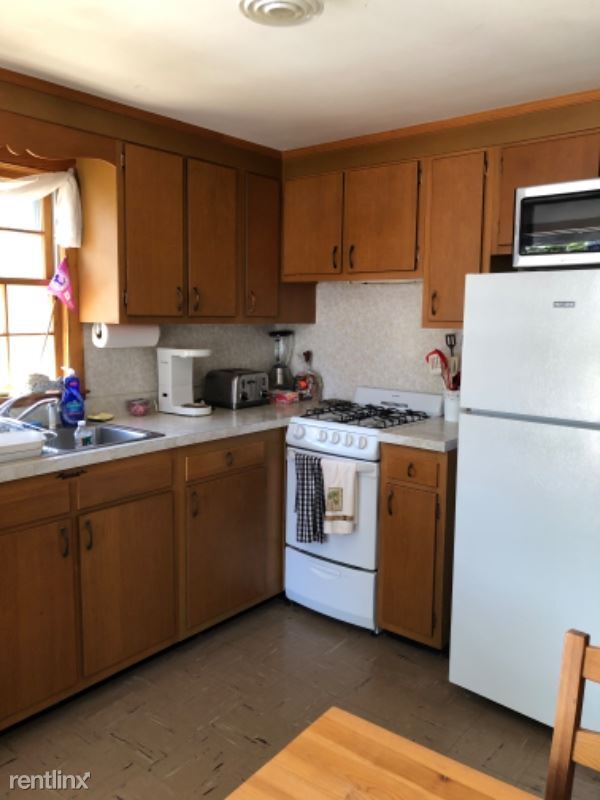 Primary Photo - 3 br, 1 bath House - 49 Shore Drive
