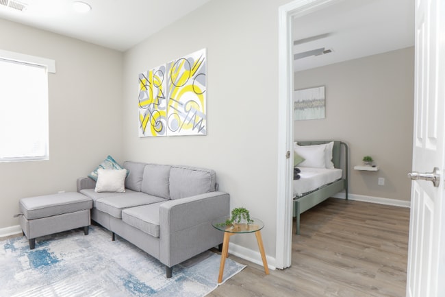 Photo - 1265 Pall Mall St Apartment