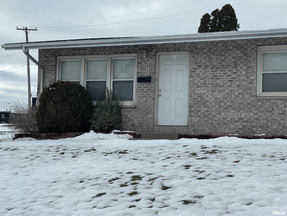 Foto principal - 3812 Mississippi Ave