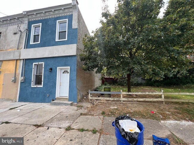 Building Photo - 3128 W York St