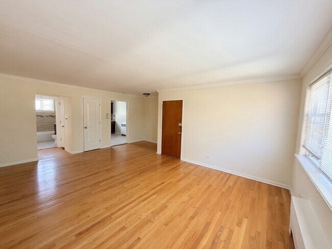 Building Photo - 2605 W Fitch Ave