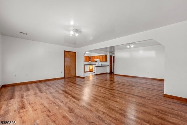 Foto del edificio - 939 Grove St