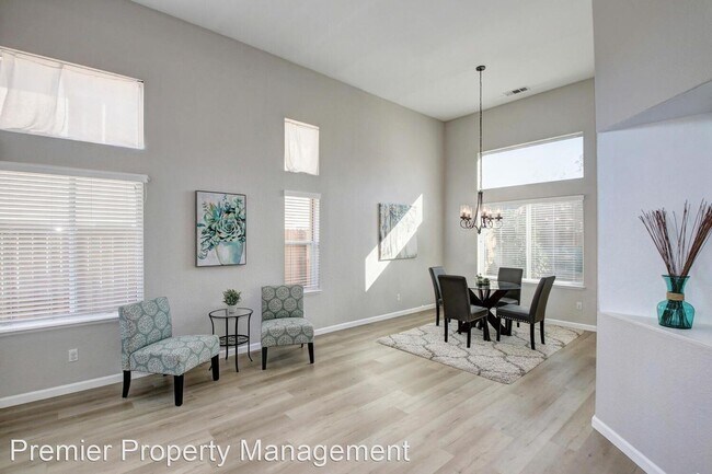 Foto del edificio - 4 br, 2.5 bath House - 5901 Pebble Creek Dr.