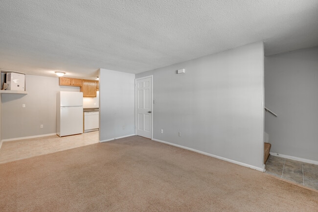 Photo - Sweetland Quad Apartment