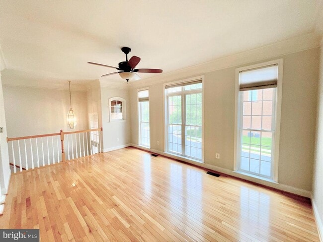 Building Photo - 5476 Serviceberry St