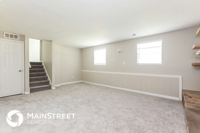 Building Photo - 2313 Bernie Dr