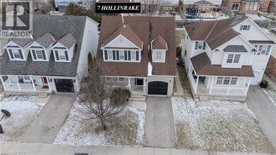 Building Photo - 7 Hollinrake Ave
