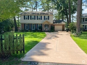 Building Photo - 8524 Culfor Crescent