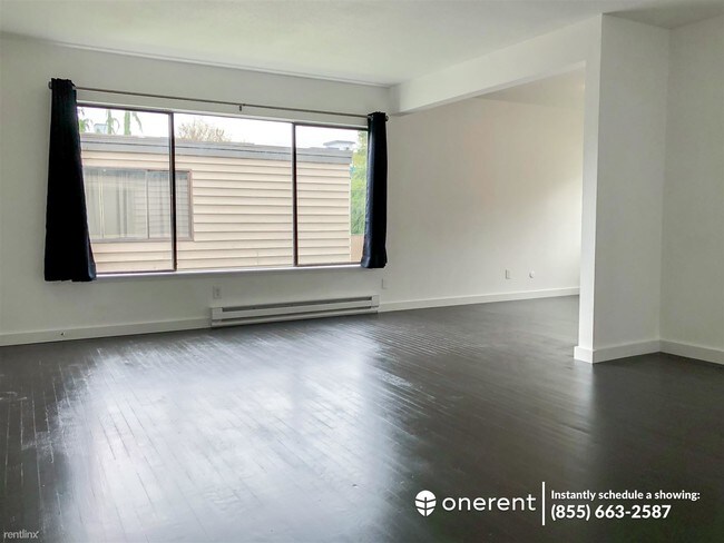 Foto del edificio - 3019 NE 143rd St