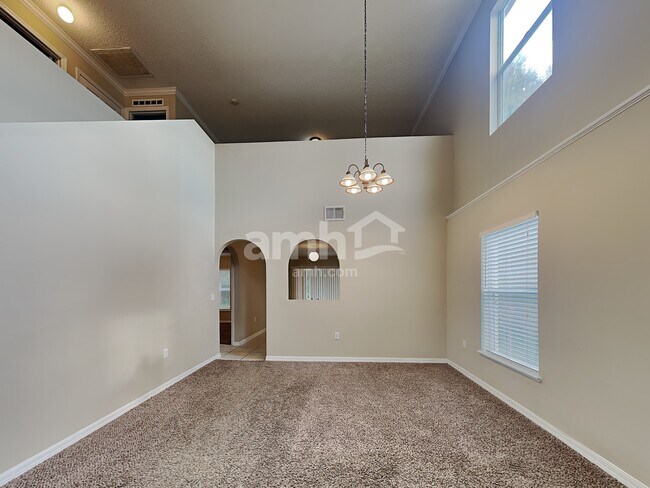 Foto del edificio - 13727 Gentle Woods Ave