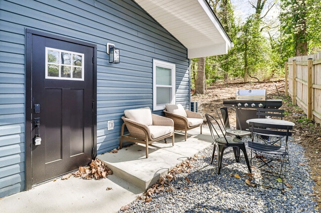 Building Photo - 5123 Boulder Dr