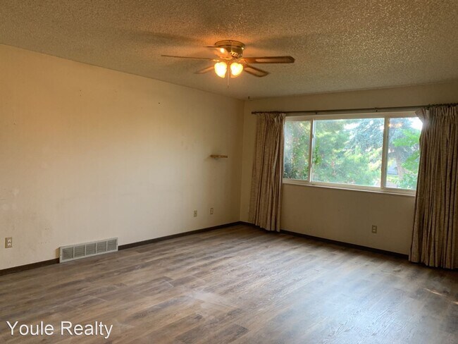 Building Photo - 4 br, 2 bath House - 2143 Ryeland Lane
