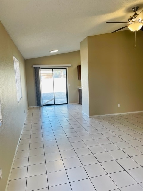 Building Photo - HOUSE FOR RENT