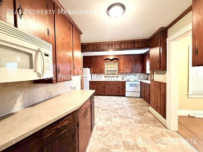 Foto del edificio - 2100 Camp Greene St