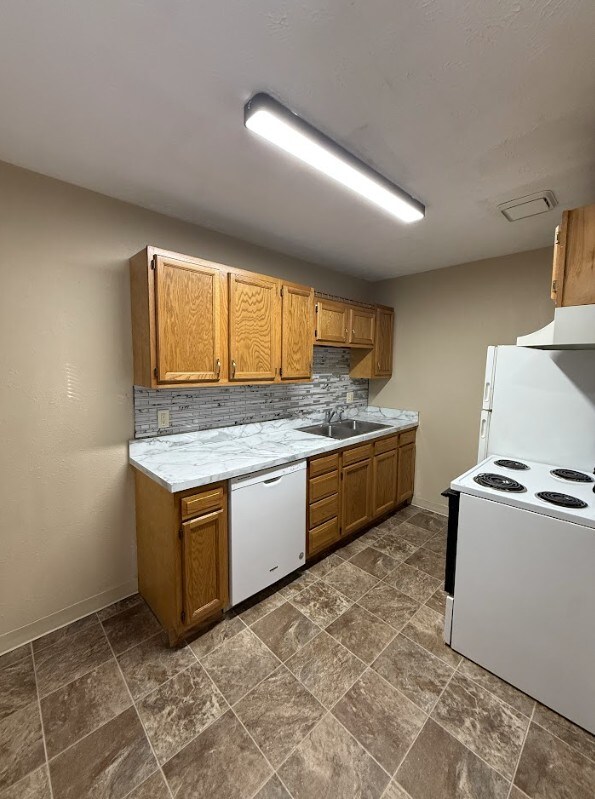 Foto del edificio - 2220 C St