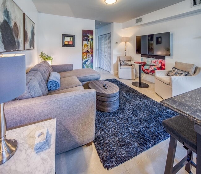 Photo - 1331 North N Street House