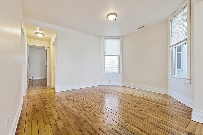 Foto del edificio - 3823 N Whipple St