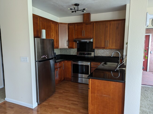 Kitchen - 3695 Stevenson Blvd