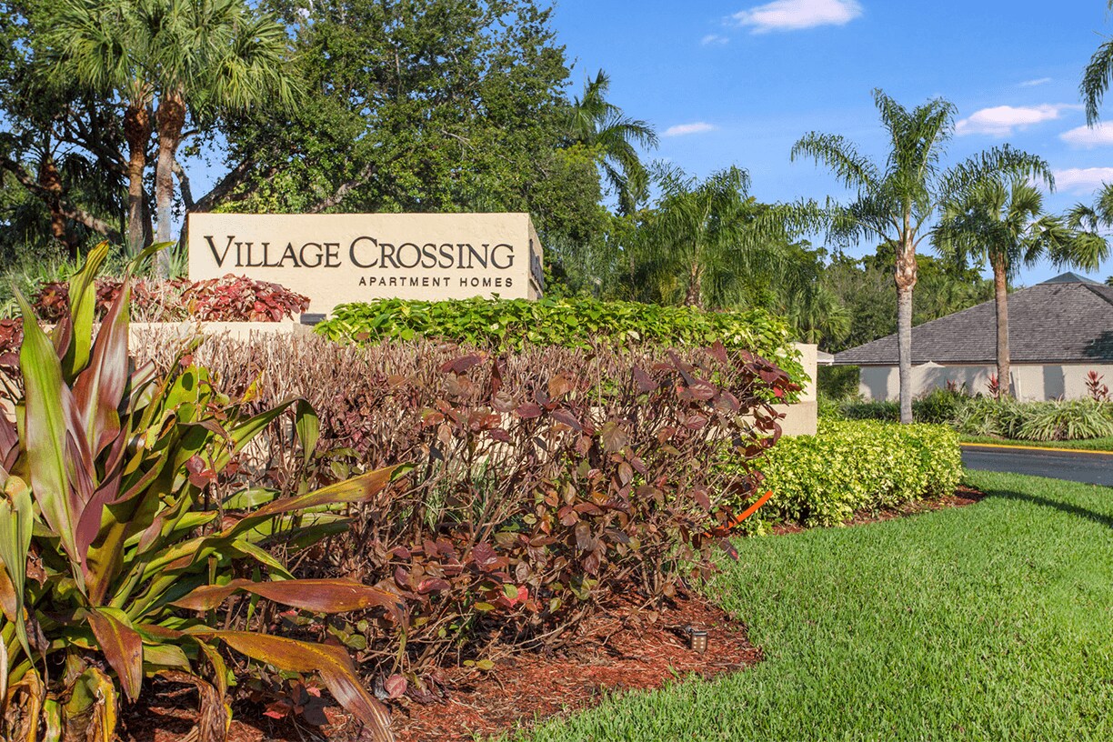 Village Crossing Apartment Homes West Palm Beach, FL
