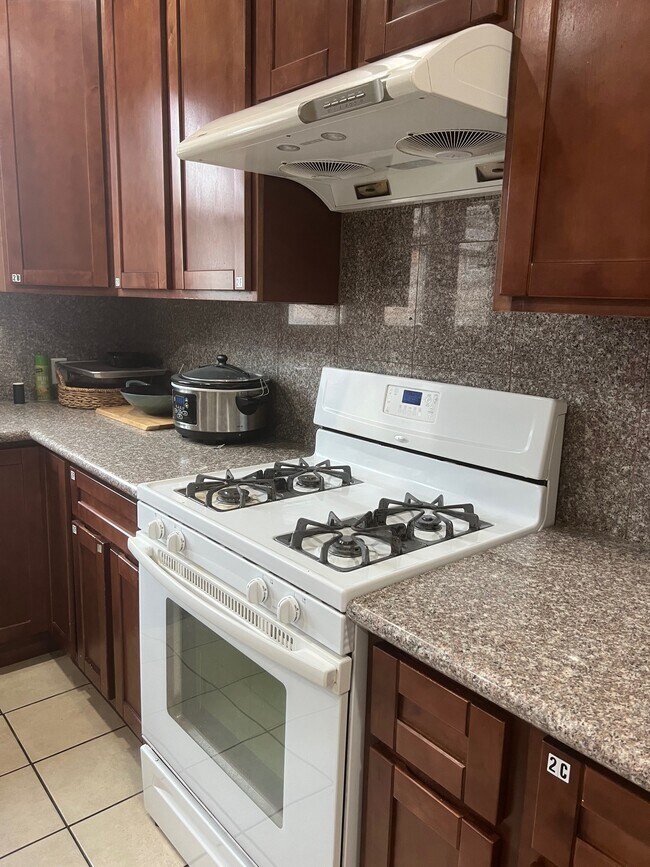 Photo - 22 S 11th St House