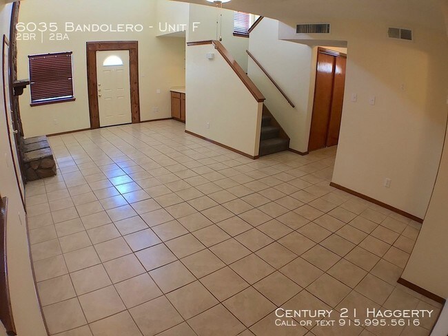 Building Photo - 6035 Bandolero Dr
