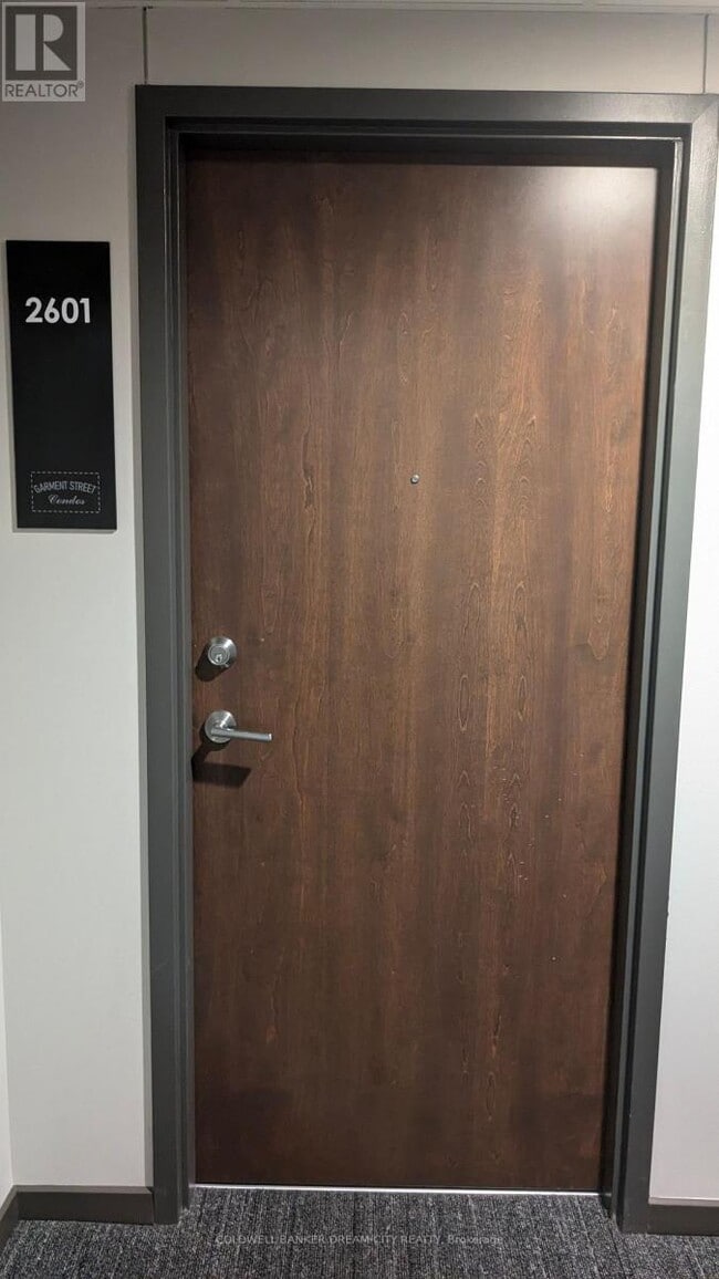 Building Photo - 108 Garment St