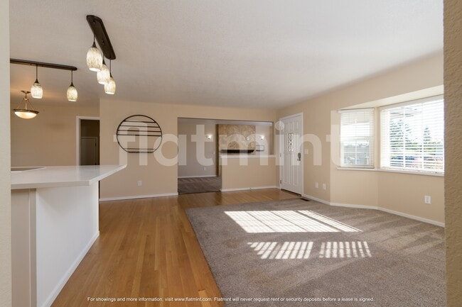 Building Photo - 14715 57th Ave S