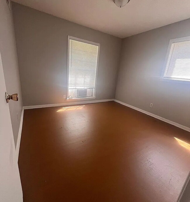 Foto del edificio - "Charming 3-Bedroom Memphis Home with 5 Half Baths – Perfect for Entertaining!"
