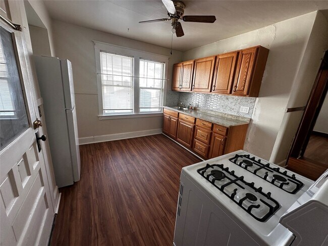 Foto del edificio - 43 Emma St