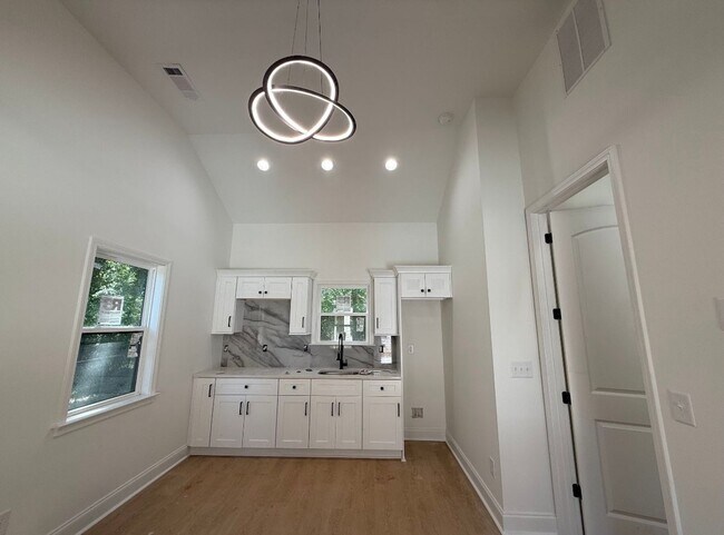 Building Photo - NEW CONSTRUCTION PRE-LEASING FOR AUGUST 2025