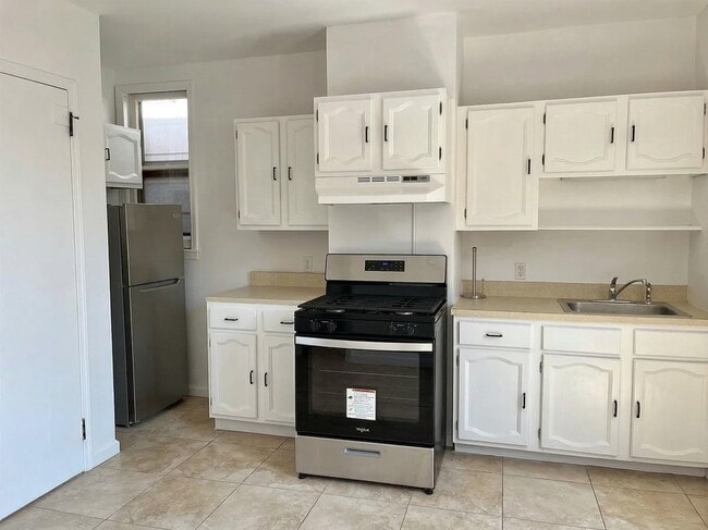 Foto del edificio - 23 Poplar St