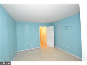 Building Photo - 300 Winding Way