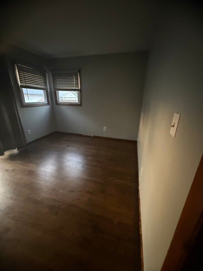 Foto del edificio - 307 S 76th St