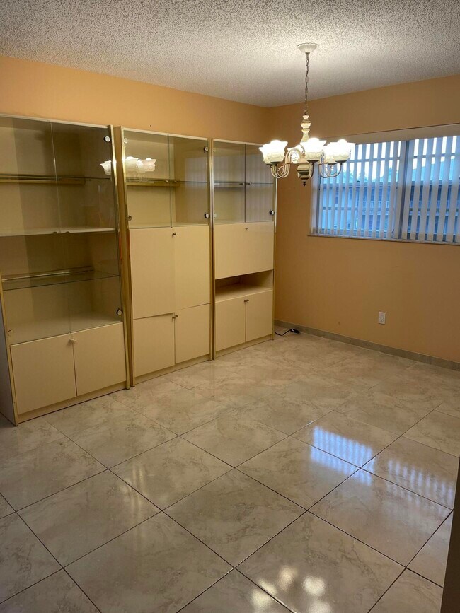 17 Lake Vista Trail, Port Saint Lucie, FL 34952 Condo for Rent in Port Saint Lucie, FL